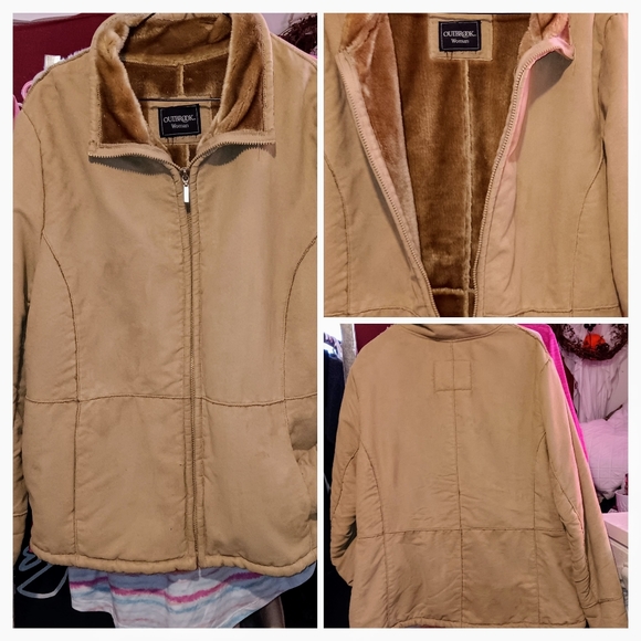 WOMEN'S PURSES, CLOTHES,Other MISC ITEMS - Picture 5 of 6